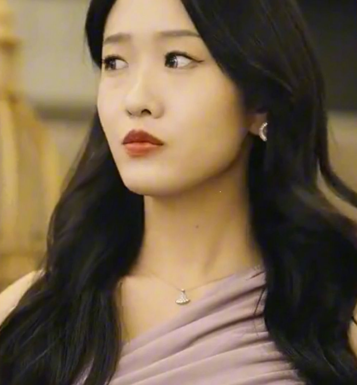 离婚后，陆总跪着求原谅第01集