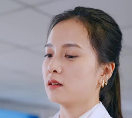 契约罪妻休想逃第01集