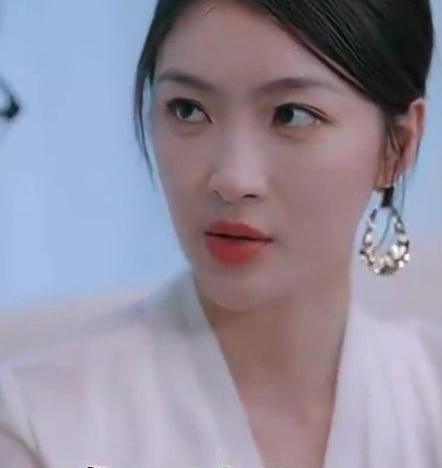 女总裁的顶流小娇夫第01集