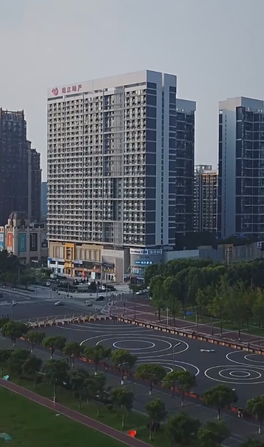 重生，消失的她第01集